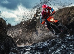 【华体会官方】巴黎FC缔造法国杯奇迹，1-0力克同城豪门圣日耳曼，成功晋级下一轮