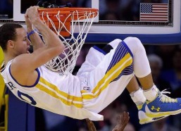 【华体会】伊劳拉公开抱怨阵容薄弱，球员集体呼吁急需援手