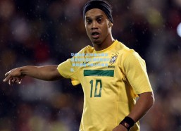 华体会官方|坎普尔因家庭原因与莱比锡提前解约 俱乐部官方确认月底离队