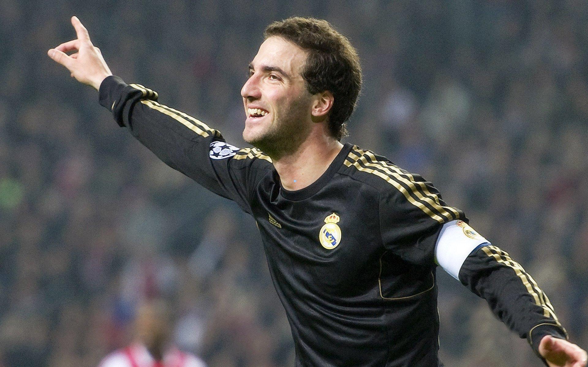 国米右路革新锁定英伦新星 诺顿-库菲或成邓弗里斯替身 转会费预估1500万至2000万欧